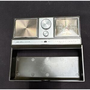 Vtg 1960 Midland Travel Clock Transistor Alarm Radio 11-655 Tested & Works! -C4